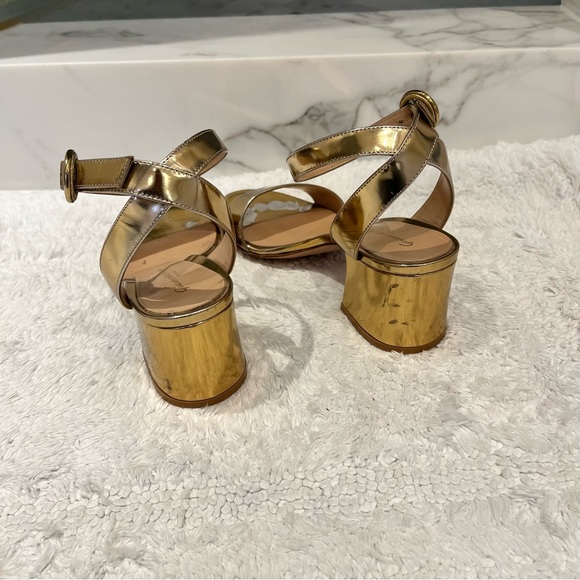 Gianvito Rossi gold sandal size 6.5 - Picture 3 of 4